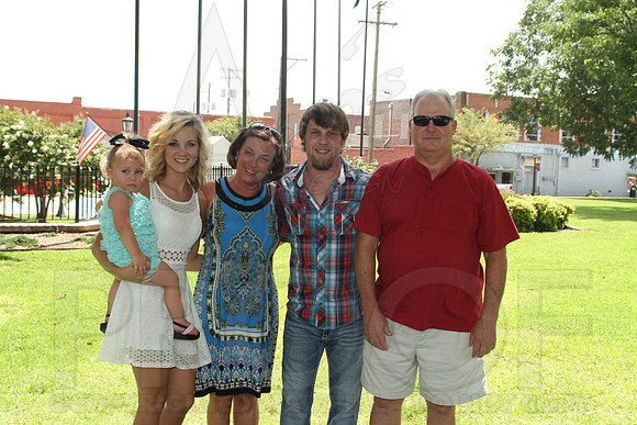Stacia & Dylan Ray marriage 7-12-2014 (©Justin Manning) JWM_138