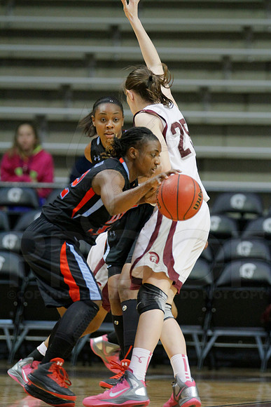 LA Tech @ UALR 1-30-13 (Justin Manning)0021