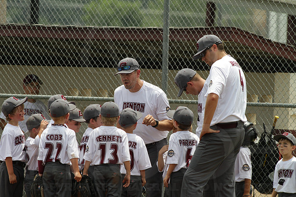 Benton vs. Sylvan Hills 5-6 year old All Stars 7-11-2014 (©Justin Manning) JWM_177