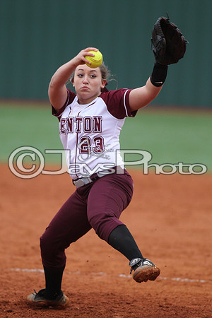 Cabot @ Benton Softball 3-10-2015 (©Justin Manning) JWM_0366