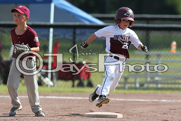 Benton vs. Beebe 6 year old All-Stars 6-28-2015 (©Justin Manning) JWM_0010
