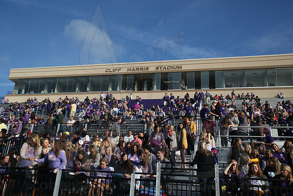 Southern Nazarene @ OBU 9-13-2014 (©Justin Manning) JWM_082