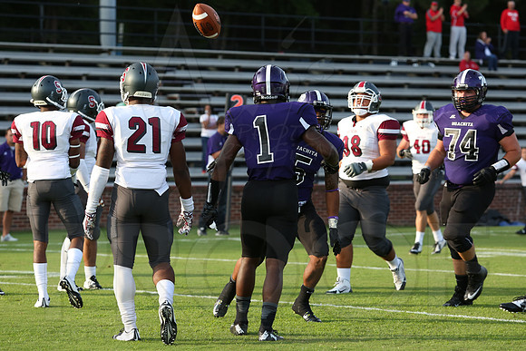 Southern Nazarene @ OBU 9-13-2014 (©Justin Manning) JWM_285