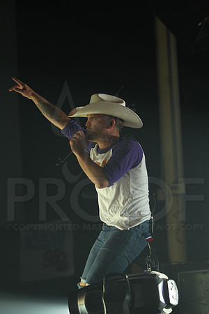 Justin Moore concert 8-15-16_JWM_0376