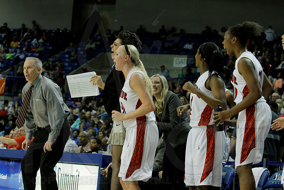 7A Girls State Finals-Fort Smith Northside vs. Conway 3-13-2014 (© Justin Manning) JWM_0143