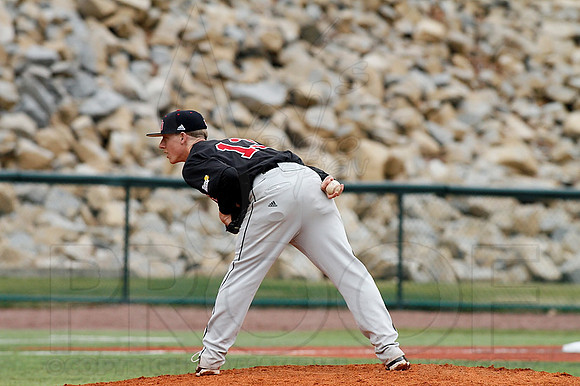 ASU @ UALR baseball 3-17-13 (© Justin Manning) JWM0392