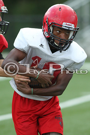 Harmony Grove Football Practice 8-10-17_JWM00246