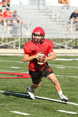 Harmony Grove Football Team Camp (Practice) 7-15-2014 (©Justin Manning) JWM_082