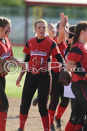 Bauxite @ Harmony Grove softball 4-21-2015 (©Justin Manning) JWM_0343
