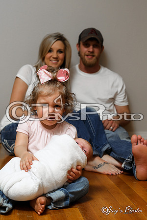 Jonathan Keston Ray newborn pictures 3-30-2015 (©Justin Manning) JWM_0099