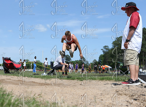 2A Region 8 District Track Meet 4-28-25_JWM_0276