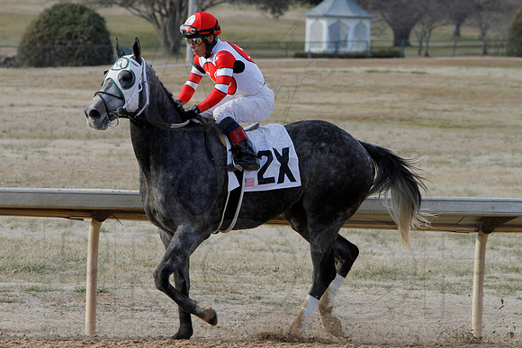 Oaklawn Park (Scenery) 1-26-14 (©Justin Manning) JWM_0115
