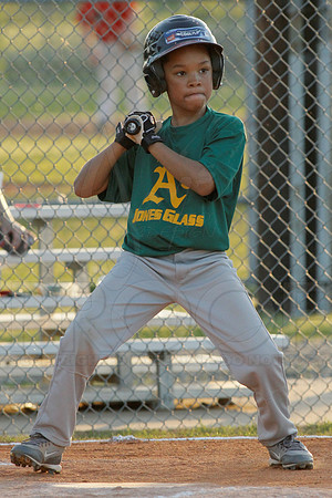 Thunder vs. A's 9-10 year old baseball 4-22-2014 (© Justin Manning) JWM_0141