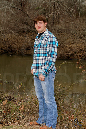 Austin Hicks senior pictures 12-29-13 (�Justin Manning) (�Justin Manning) (�Justin Manning) JWM_0038