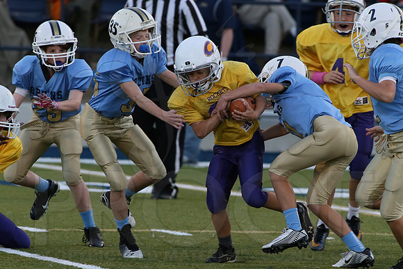 Catholic @ Pulaski Academy (Peewee) 10-14-2014 (©Justin Manning) JWM_0025
