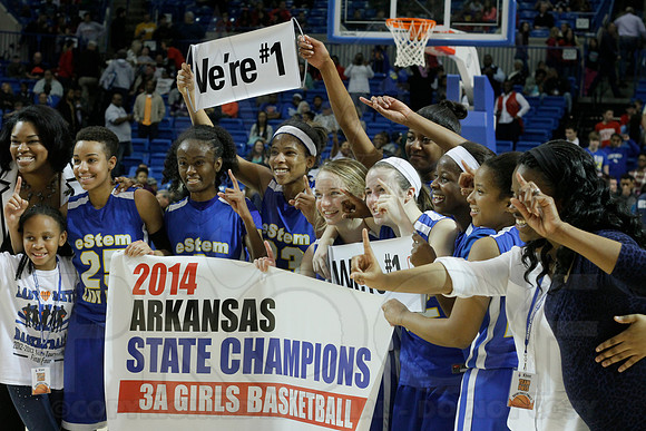 3A Girls State Finals-Harding Academy vs. eStem 3-14-2014 (© Justin Manning) JWM_0274
