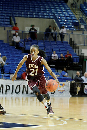 Florida Atlantic vs. UL-Monroe Women's JWM0259 (©Justin Manning)