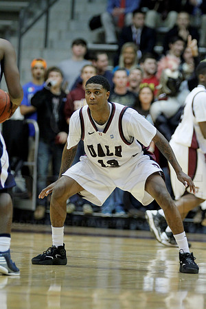 FAU @ UALR 1-24-13 (Justin Manning)0438