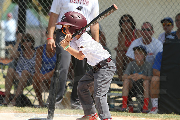 Benton vs. Mountain Home 5-6 year old All Stars 7-12-2014 (©Justin Manning) JWM_031