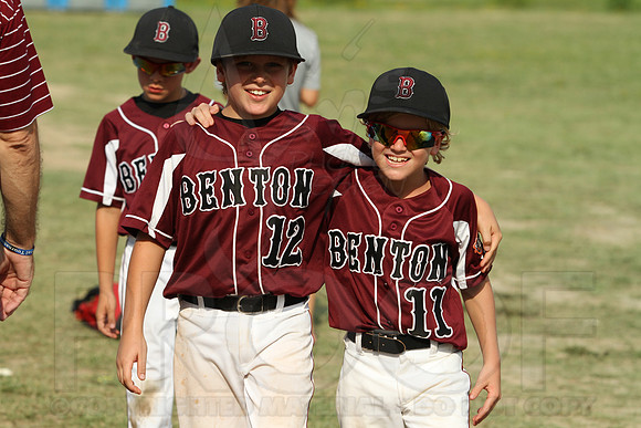 Benton-Midkiff vs. Bryant-Griffin 8 year old (Cal Ripken) 7-20-2014 (©Justin Manning) JWM_425