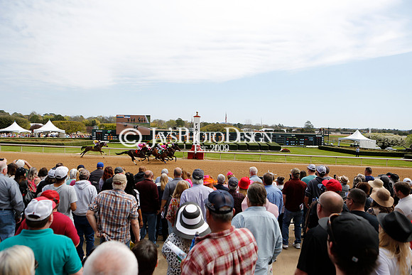 z220402_ArkansasDerbyday_Manning_JWM_0019
