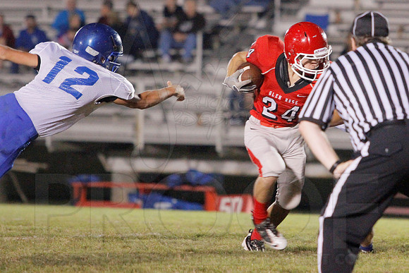 Bismarck @ Glen Rose Jr. High 10-10-13 (© Justin Manning) JWM0124
