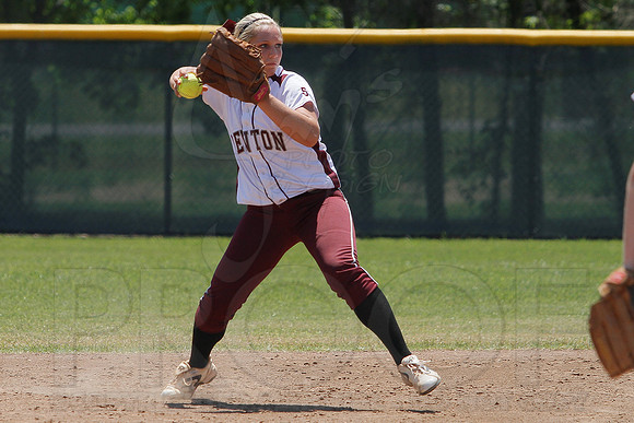 Benton vs. Mountain Home 6A State Softball Playoffs 5-11-13 (© Justin Manning) JWM0257
