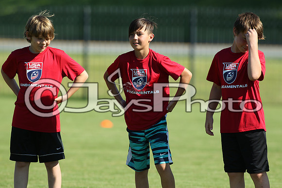 Tyrell Johnson Football Camp 6-10-17_JWM00073