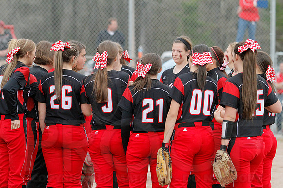 Harmony Grove @ Glen Rose softball 3-31-2014 (© Justin Manning) JWM_0124