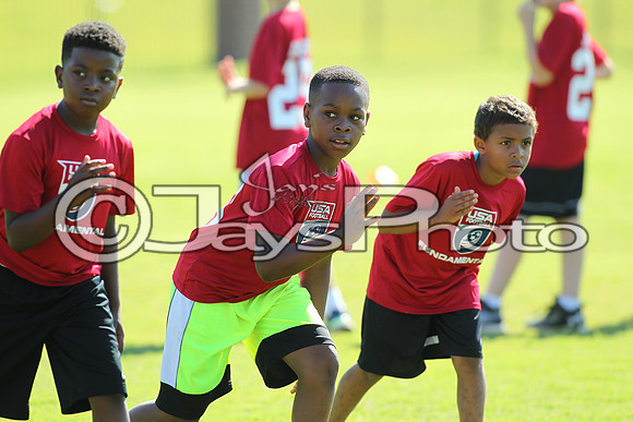 Tyrell Johnson Football Camp 6-10-17_JWM00242