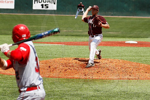 UALR vs. ULL Baseball 4-29-12 (Justin Manning)058