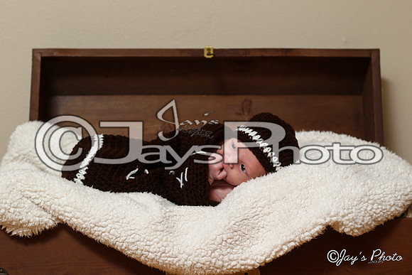 Jonathan Keston Ray newborn pictures 3-30-2015 (©Justin Manning) JWM_0007