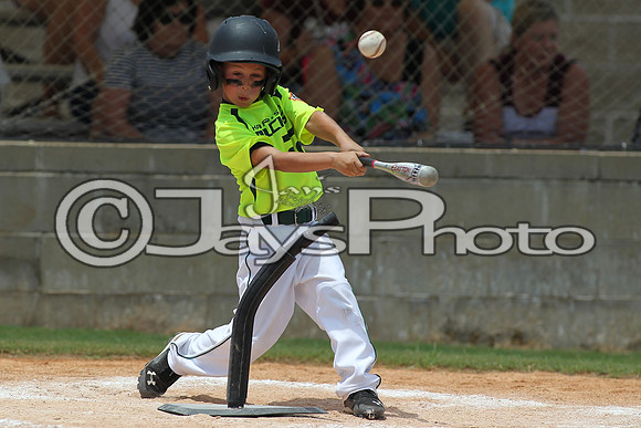 Benton vs. Harrison Cal Ripken t-ball All-Stars 7-10-2015 (©Justin Manning) JWM_0098