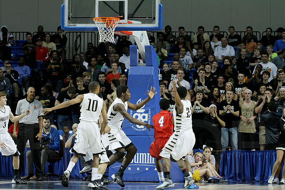 Jonesboro vs. Little Rock Parkview 6A State Boys State Finals 3-15-2014 (© Justin Manning) JWM_0176