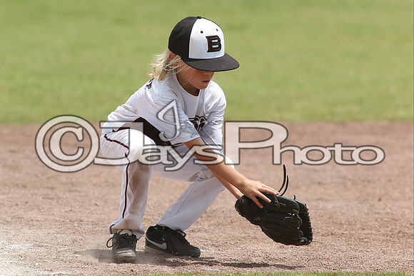 Benton (Cobb) vs. Benton (Jackson) Cal Ripken t-ball All-Stars 7-11-2015 (©Justin Manning) JWM_0092