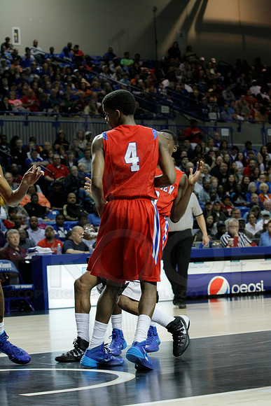 Jonesboro vs. Little Rock Parkview 6A State Boys State Finals 3-15-2014 (© Justin Manning) JWM_0194