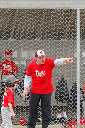 Phillies vs. Razorbacks 5-6 year old baseball 4-3-2014 (© Justin Manning) JWM_0245