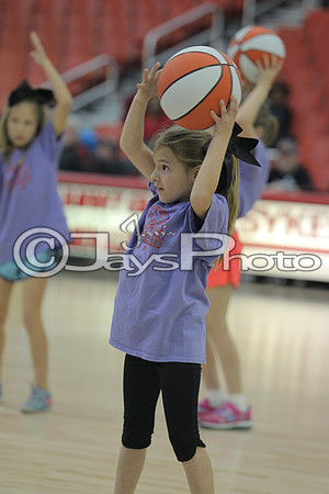 Mayflower @ Harmony Grove Sr. Girls 1-26-2016 (©Justin Manning) JWM_(0254