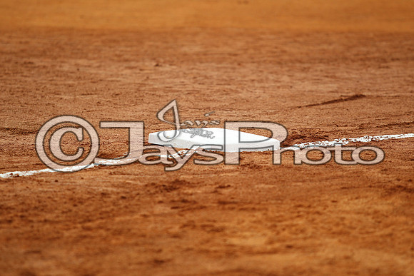 Benton softball maroon and grey game 2-22-17_JWM_00007