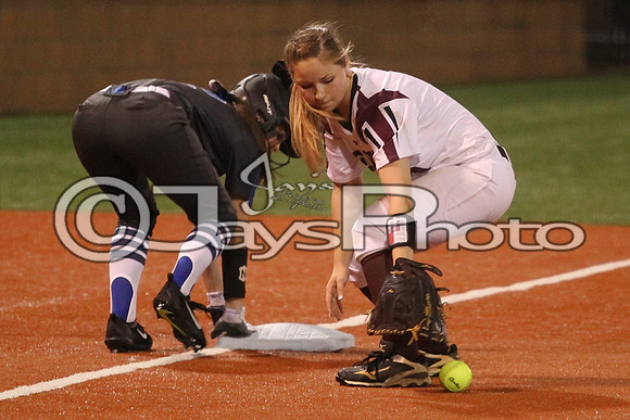 Benton vs. Bryant softball 3-6-17_JWM00413
