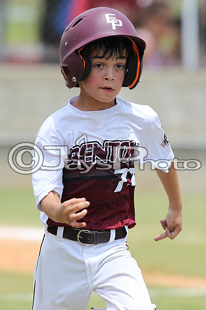 Benton (Cobb) vs. Benton (Jackson) Cal Ripken t-ball All-Stars 7-11-2015 (©Justin Manning) JWM_0135