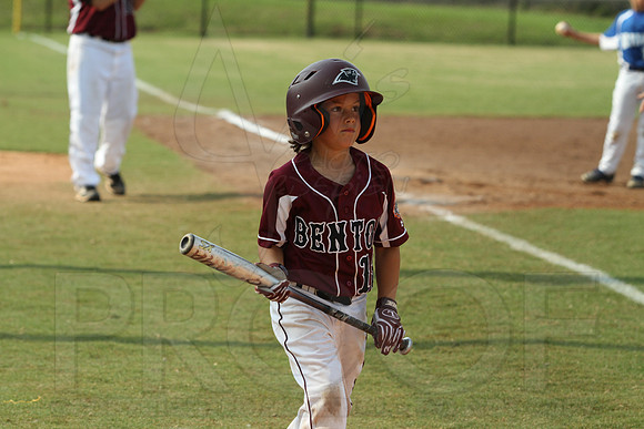 Benton-Midkiff vs. Bryant-Griffin 8 year old (Cal Ripken) 7-20-2014 (©Justin Manning) JWM_375