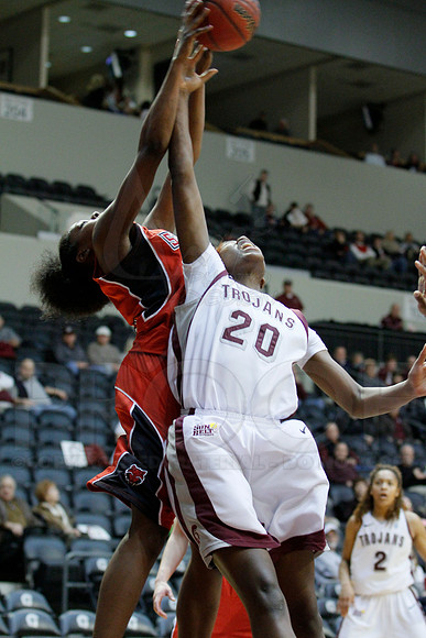 ASU @ UALR 3-2-130063 (©Justin Manning)