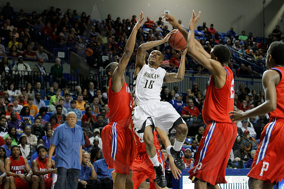 Jonesboro vs. Little Rock Parkview 6A State Boys State Finals 3-15-2014 (© Justin Manning) JWM_0210