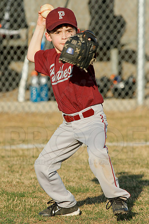 Panthers @ Mets 5-6 year old baseball 4-22-2014 (© Justin Manning) JWM_0162