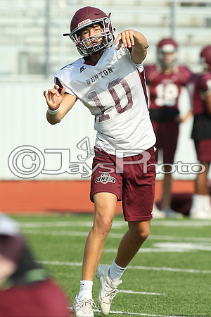 Benton Football Practice 8-4-17_JWM00129