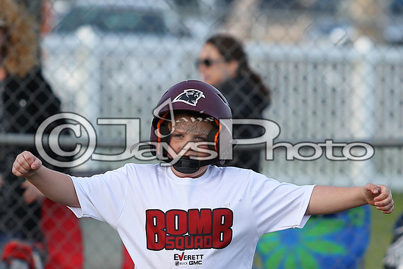 Bomb Squad vs Tigers 6-7 year old (Pitching Machine) 4-27-2015 (©Justin Manning) JWM_0004