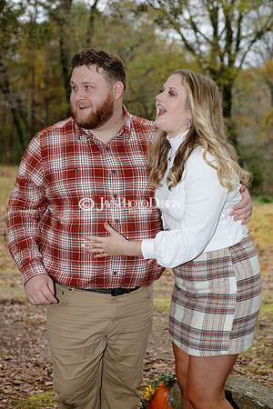 Aaron & Rebekah (Engagment Photos) 11-25-22_JWM_0154
