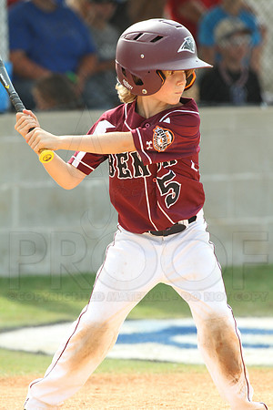 Benton-Midkiff vs. Bryant-Griffin 8 year old (Cal Ripken) 7-20-2014 (©Justin Manning) JWM_283