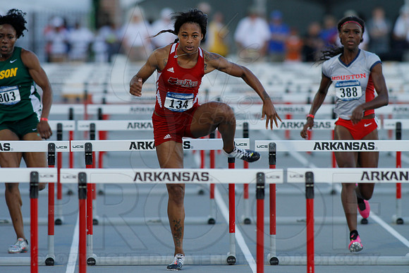 NCAA West Track and Field Preliminaries 5-31-2014 (© Justin Manning) JWM_0472
